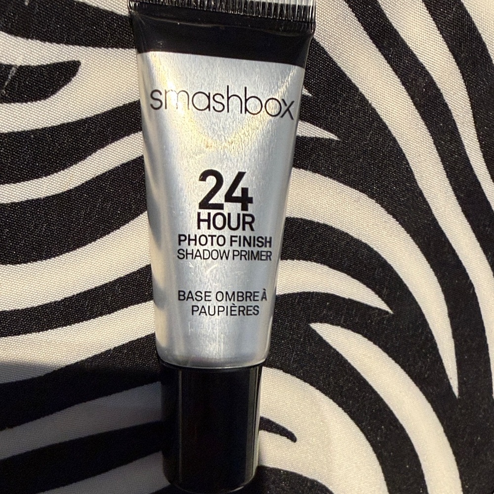 Makeup sample bundle - Picture 5 of 10